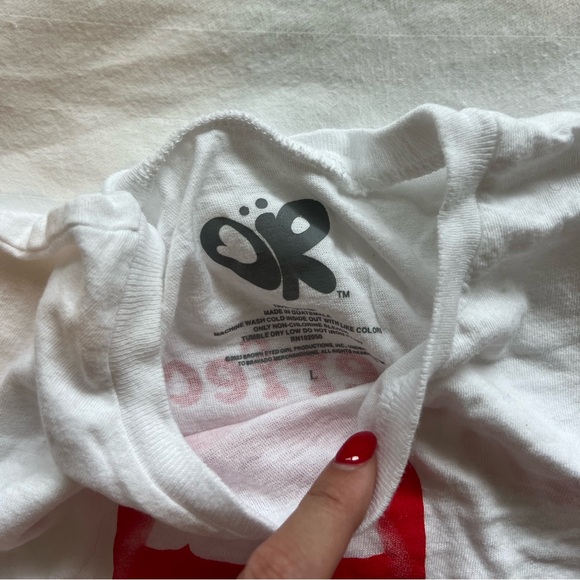 Olivia Rodrigo Percect All American crop tee size large - Picture 9 of 9